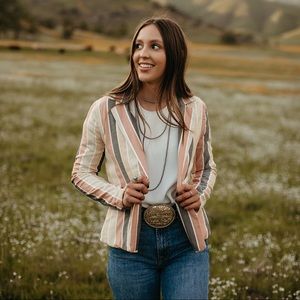 Meet your Posher, Bella